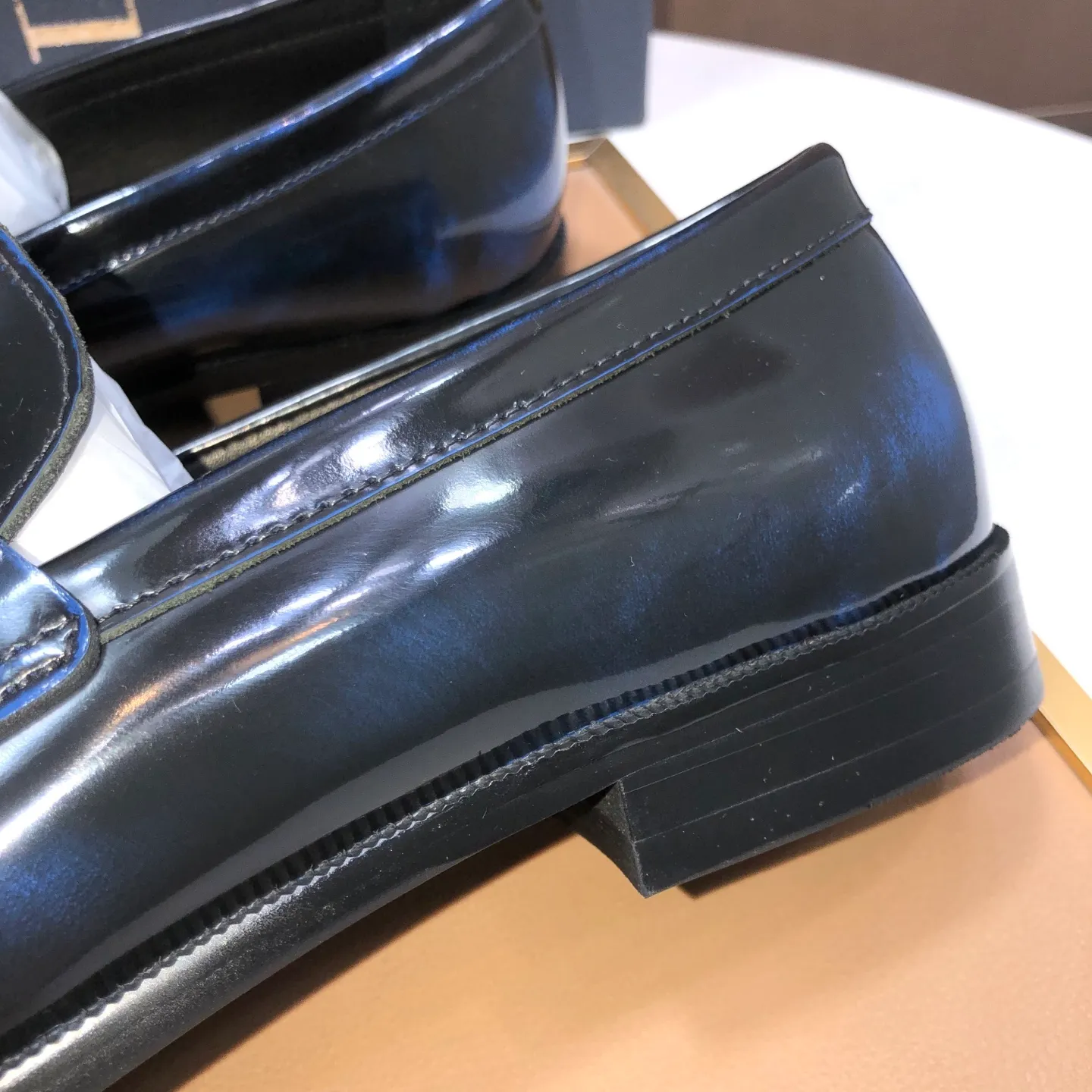 Men's shoes 💰580💰[Dior] (water-dyed cowhide lining) Dior original 1:1 high-quality factory, imported original materials, imported raw cowhide, water-dyed cowhide lining, original TPU outsole, code number: 39-44 (45 customized)
